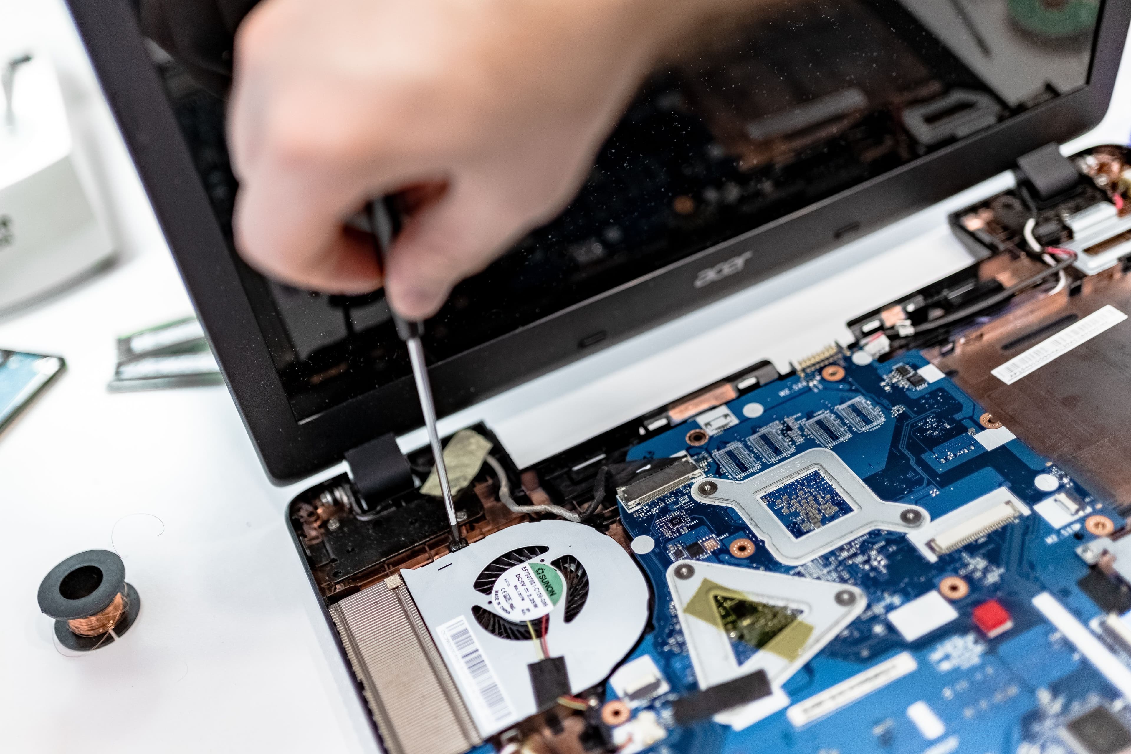 Expert laptop & computer fixes